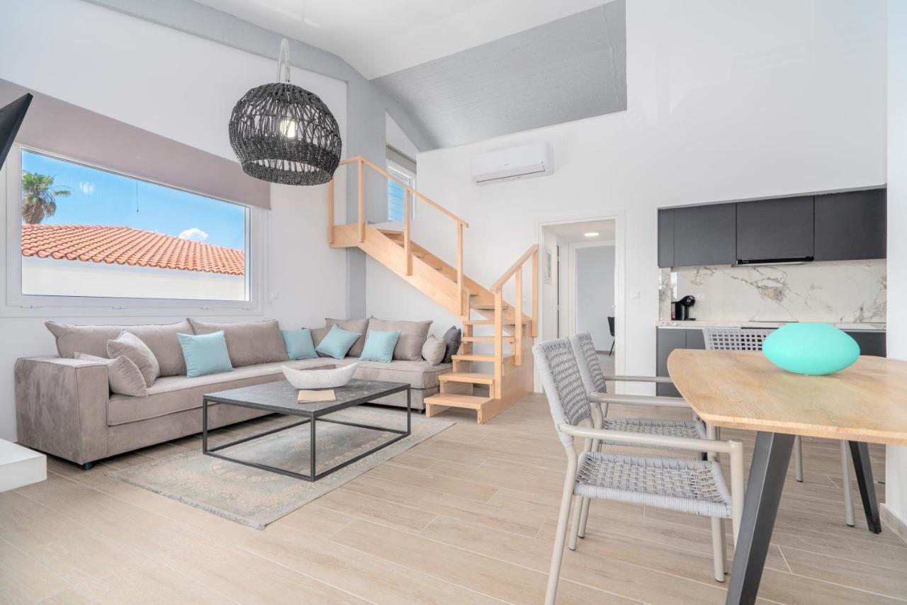 Costa Vasia Boutique Apartments Vrachati Exterior photo