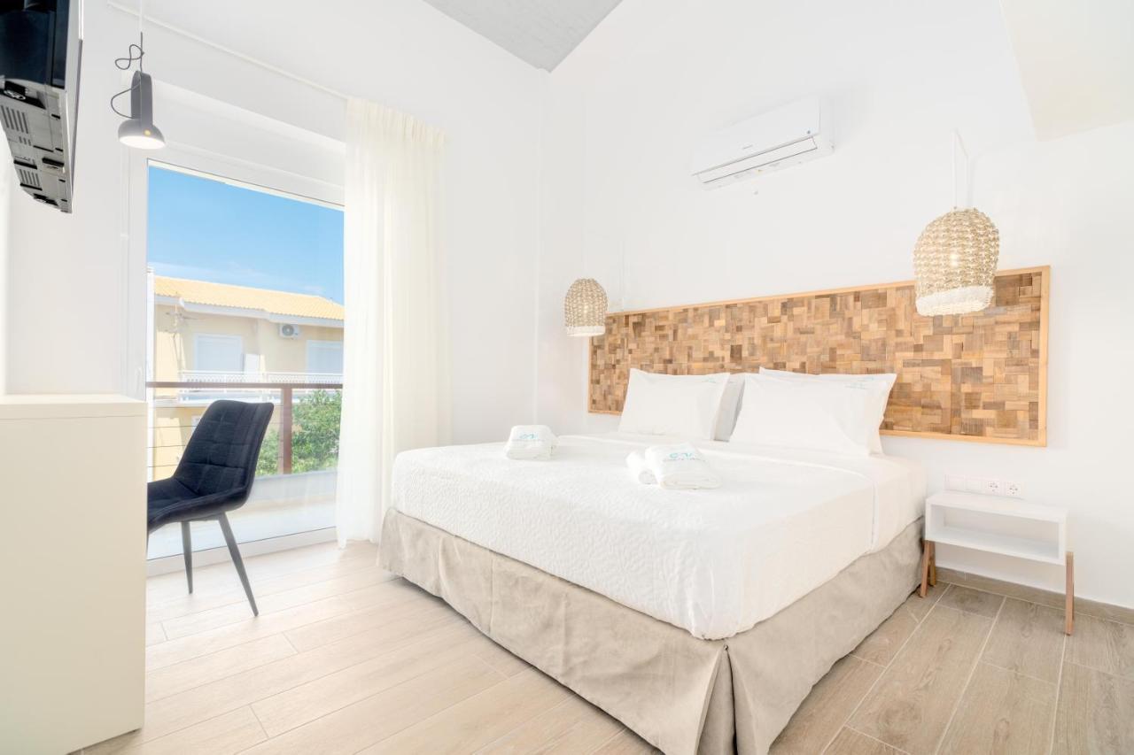 Costa Vasia Boutique Apartments Vrachati Exterior photo