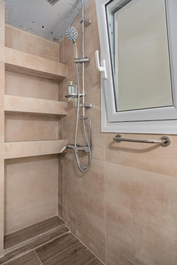 Costa Vasia Boutique Apartments Vrachati Exterior photo