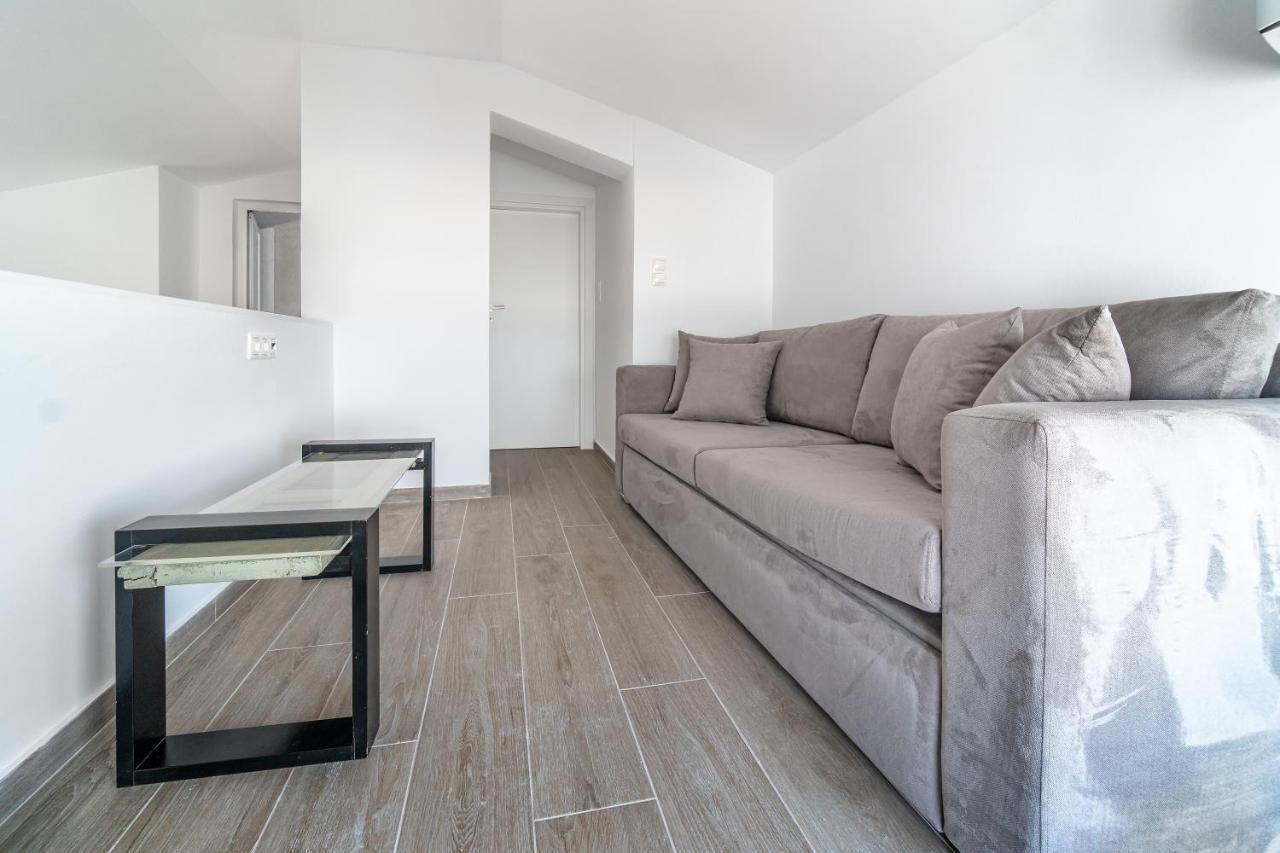 Costa Vasia Boutique Apartments Vrachati Exterior photo